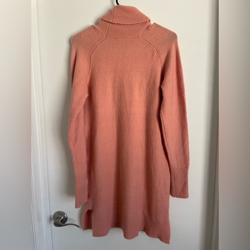 J. Crew long pink  turtleneck sweater dress | Size M